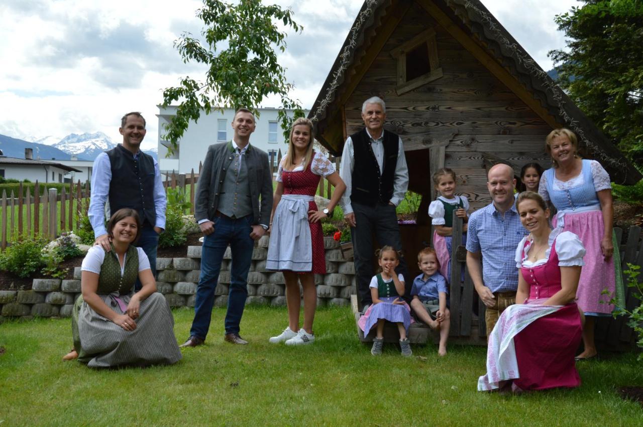 פוגן Hotel Landhaus Zillertal מראה חיצוני תמונה