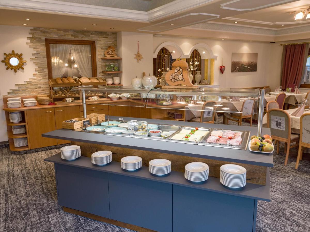 פוגן Hotel Landhaus Zillertal מראה חיצוני תמונה