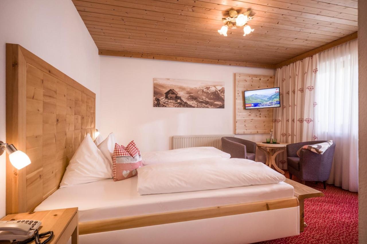 פוגן Hotel Landhaus Zillertal מראה חיצוני תמונה
