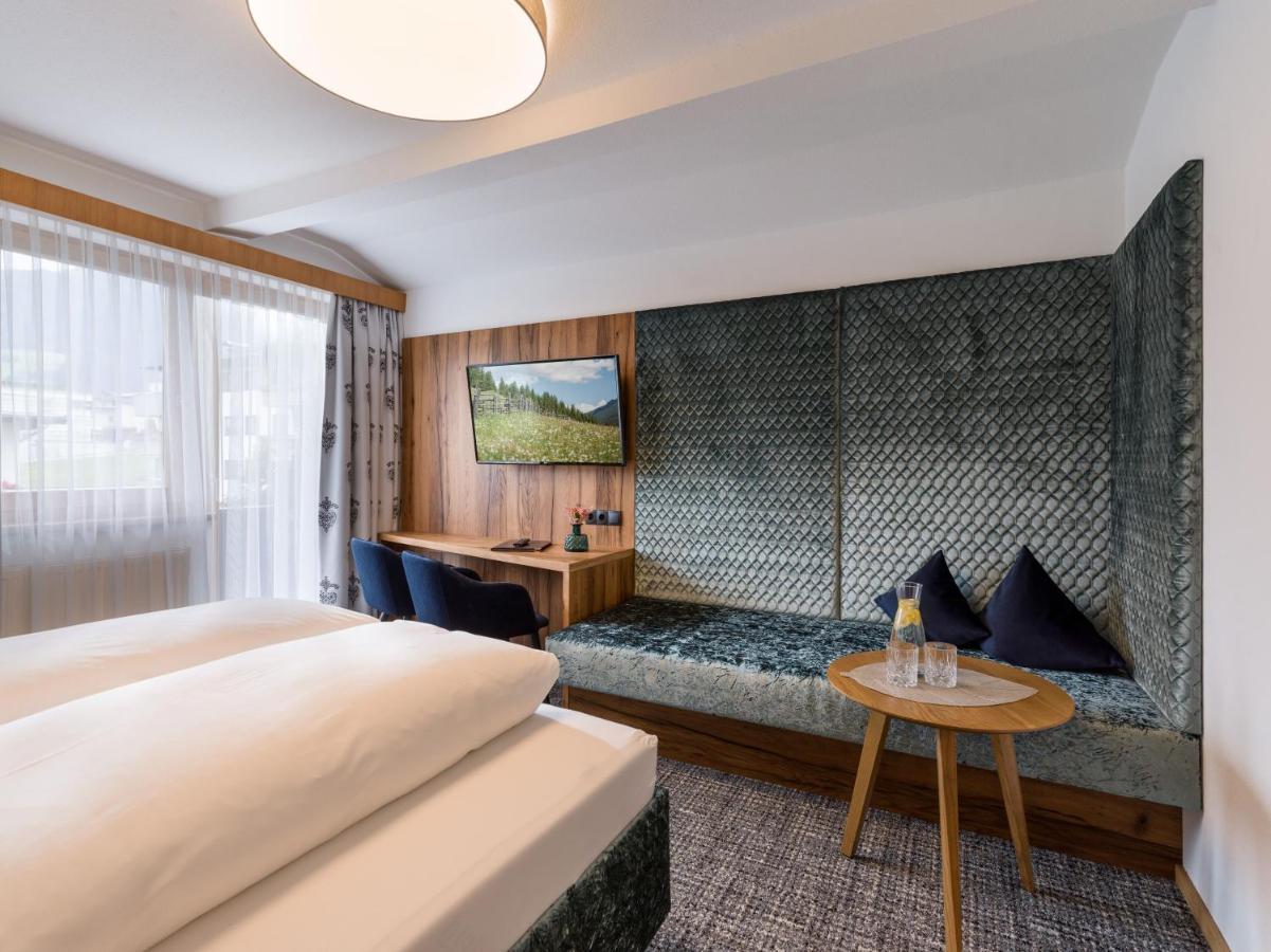 פוגן Hotel Landhaus Zillertal מראה חיצוני תמונה