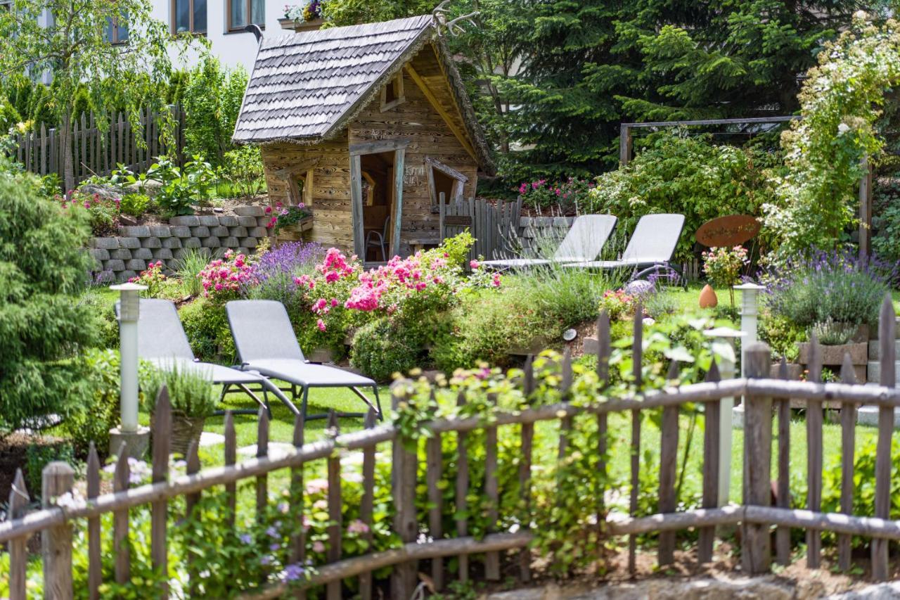 פוגן Hotel Landhaus Zillertal מראה חיצוני תמונה