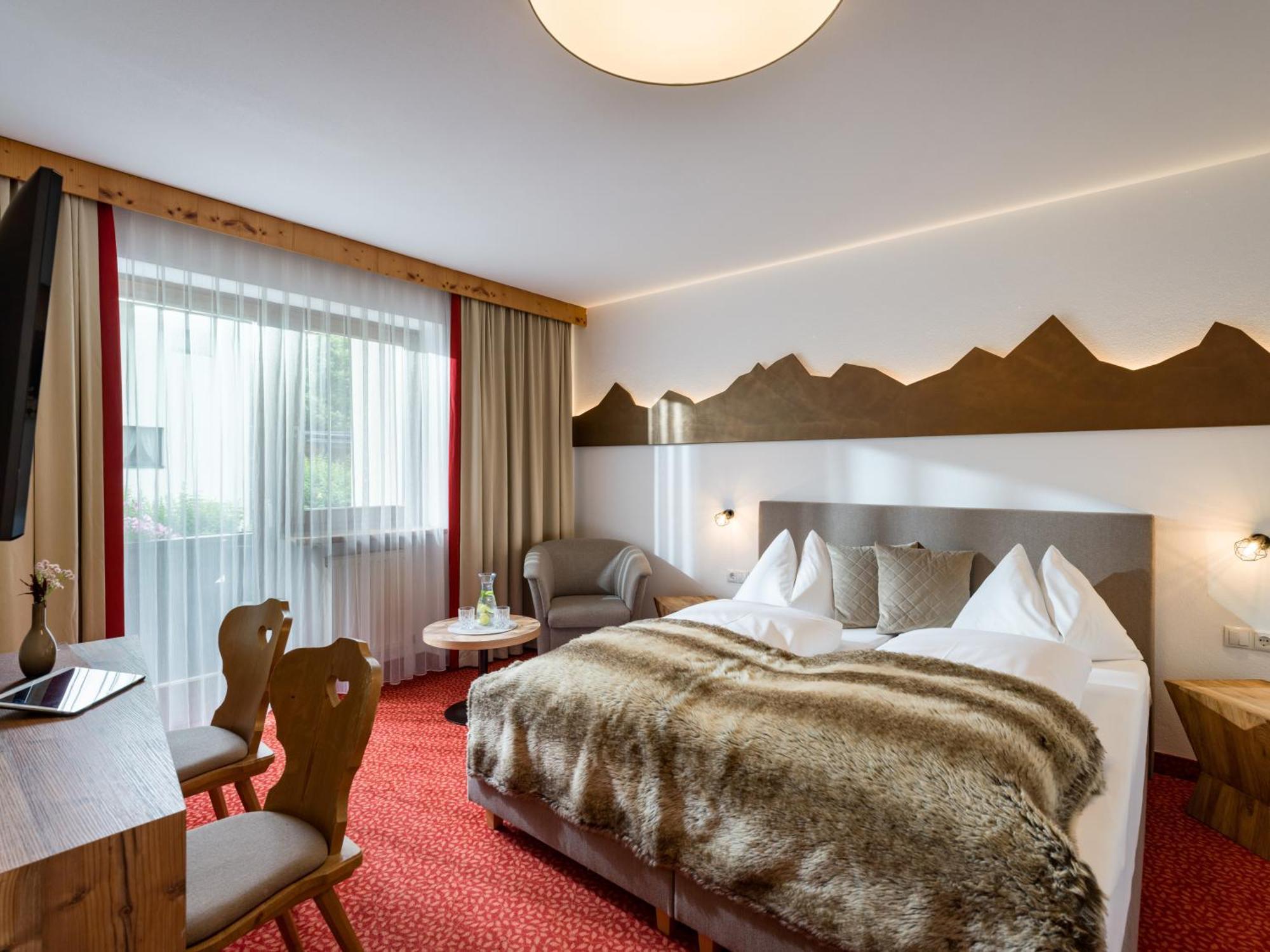 פוגן Hotel Landhaus Zillertal מראה חיצוני תמונה
