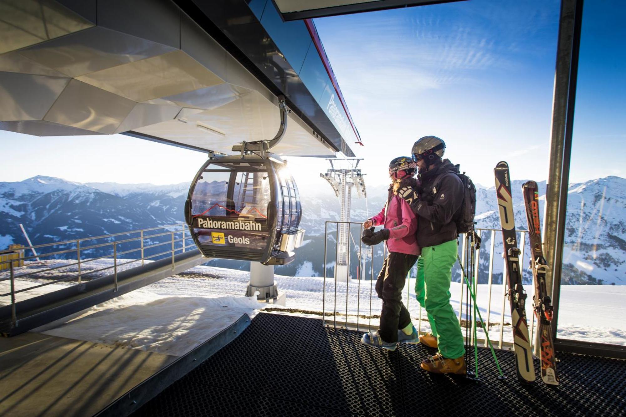 פוגן Hotel Landhaus Zillertal מראה חיצוני תמונה