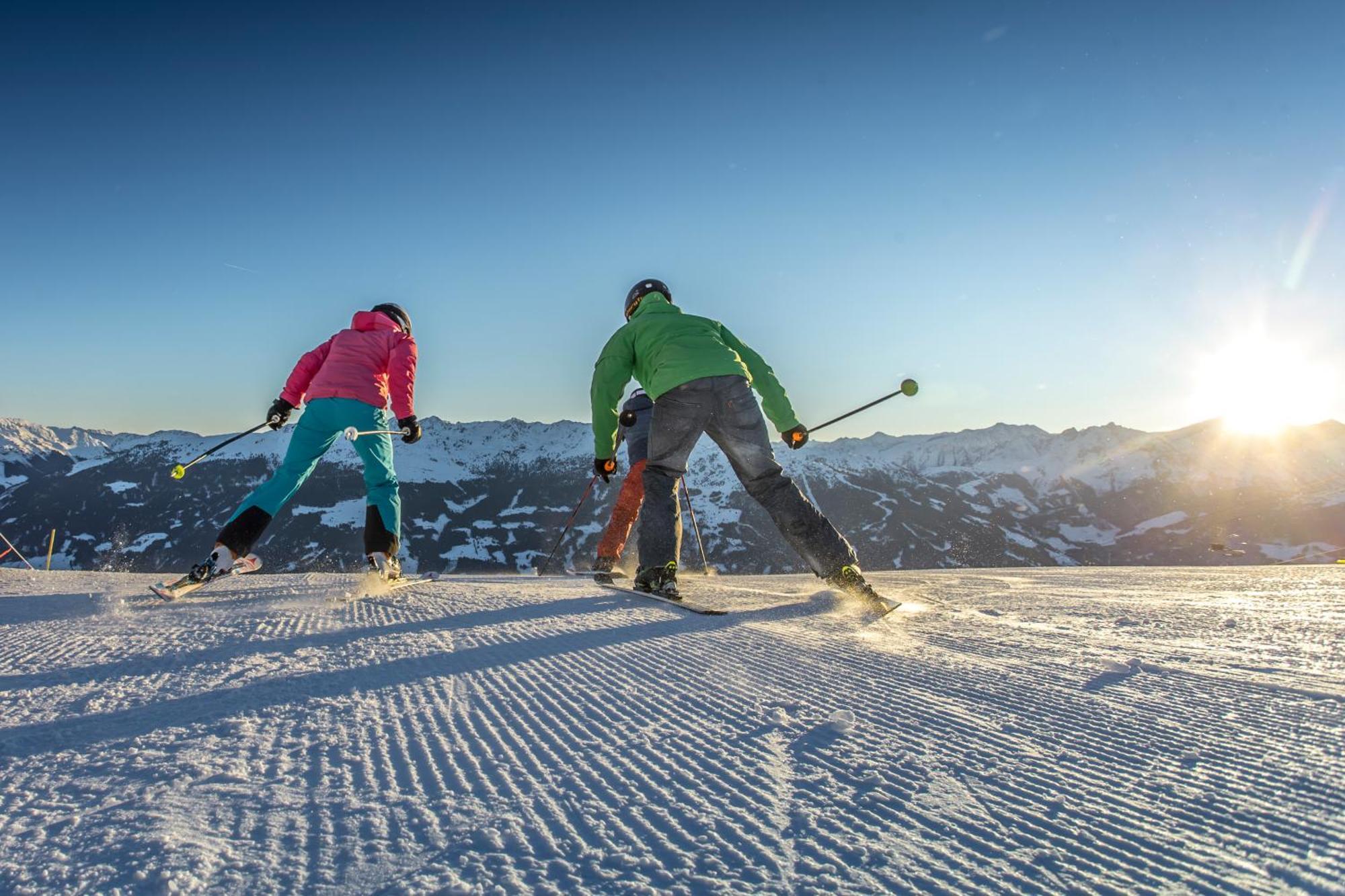 פוגן Hotel Landhaus Zillertal מראה חיצוני תמונה