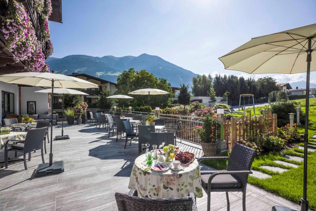 פוגן Hotel Landhaus Zillertal מראה חיצוני תמונה