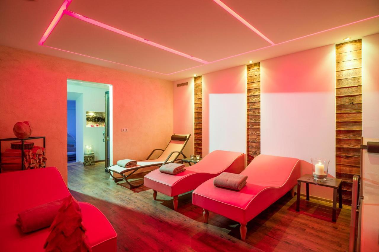 פוגן Hotel Landhaus Zillertal מראה חיצוני תמונה